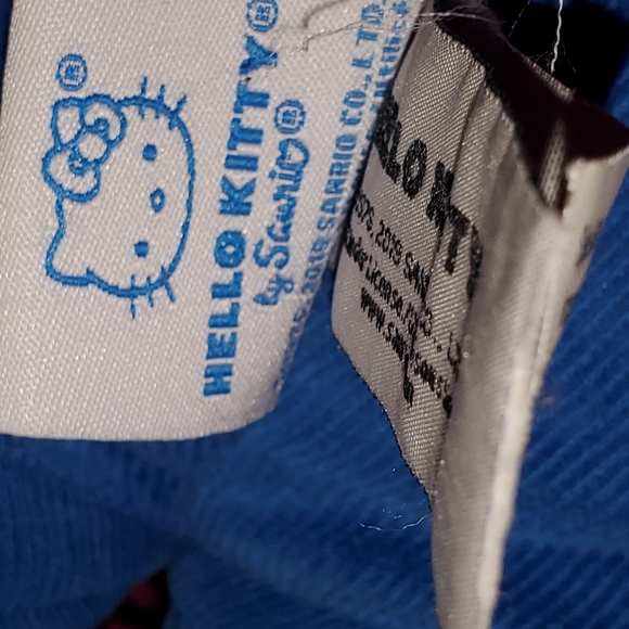 Hello Kitty Plush - Picture 4 of 4